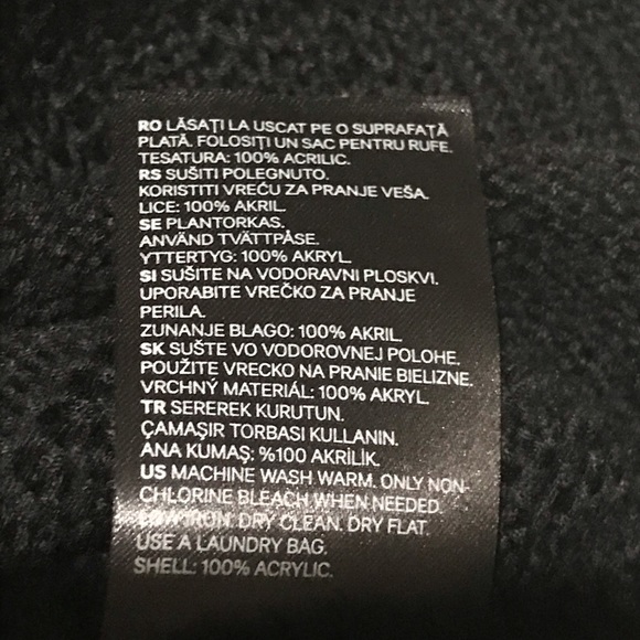 H&M Soft Deep V- Off Black Knit Sweater - Picture 5 of 5